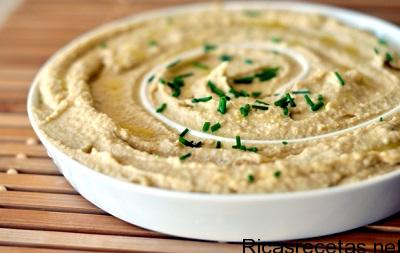 hummus